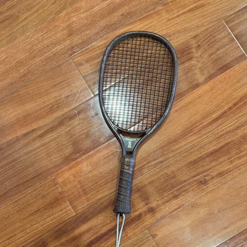 Vintage Brown Racquetball Racket - Picture 6 of 9